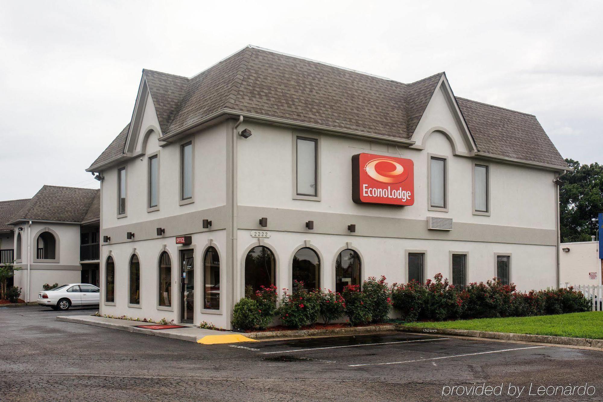 Econo Lodge Chesapeake Route 13 And I-464 Exterior photo