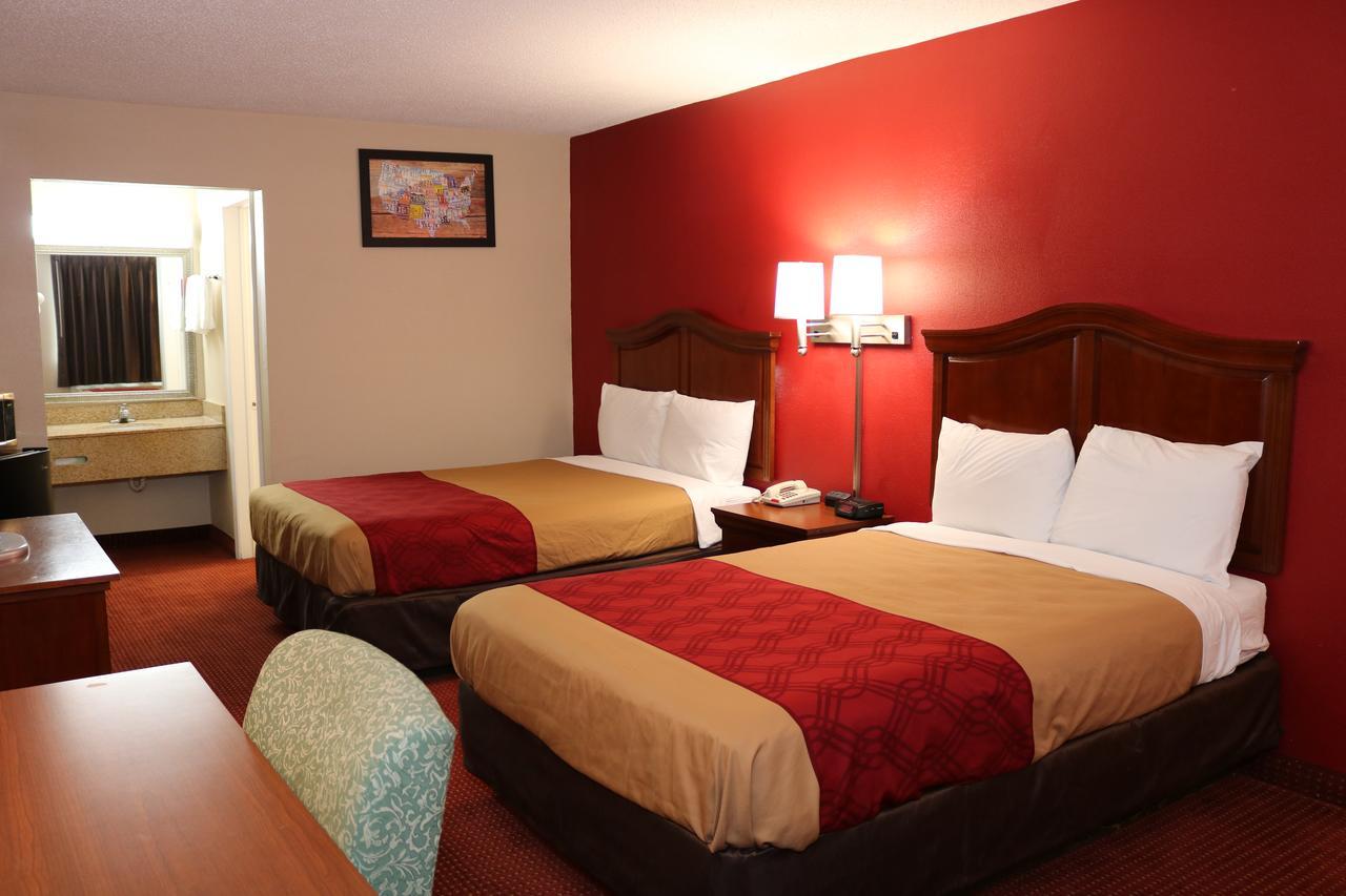 Econo Lodge Chesapeake Route 13 And I-464 Exterior photo